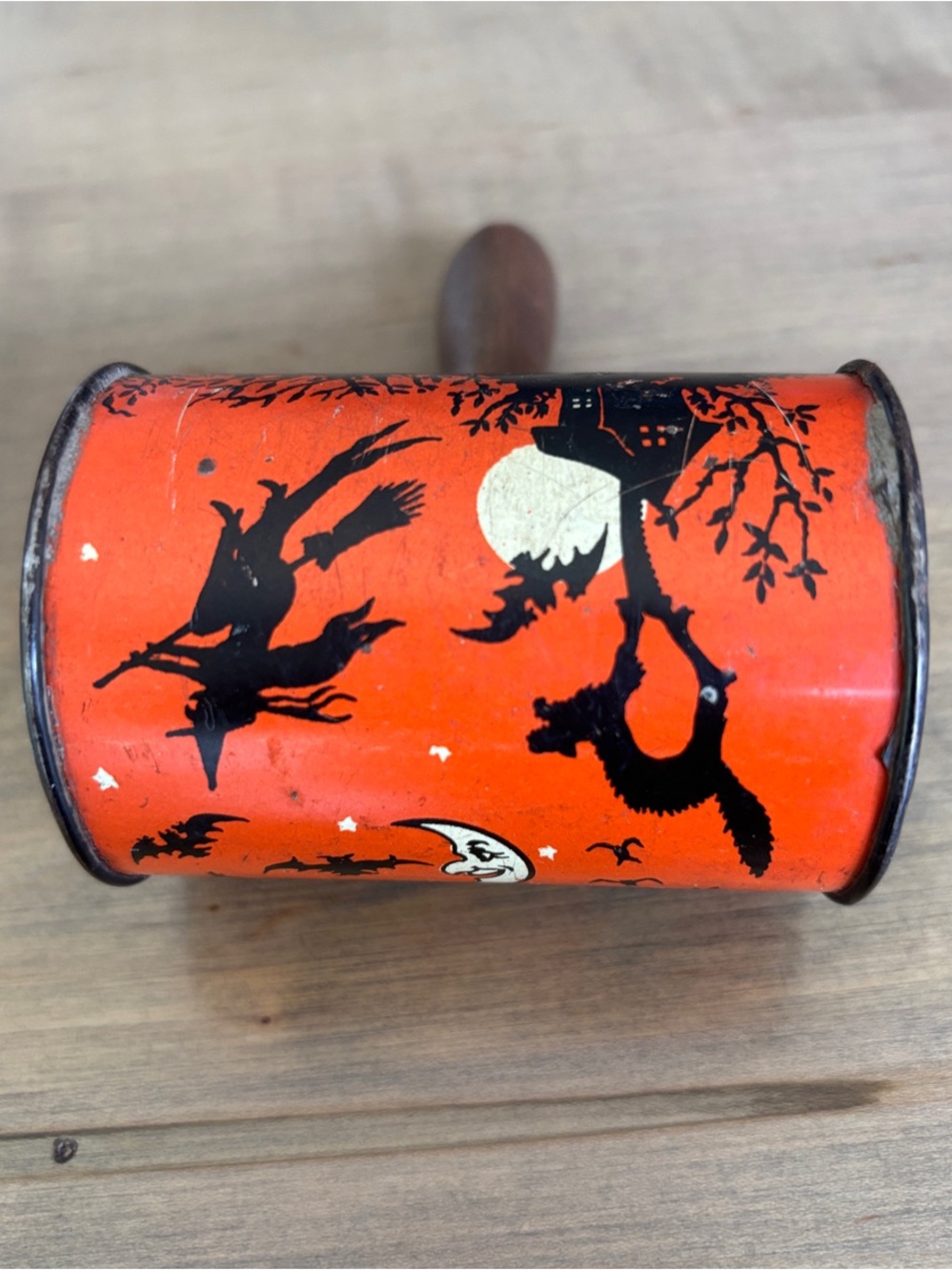 Vintage Halloween Rattle Noisemaker - Picture 8 of 11